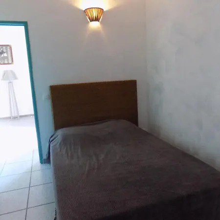 La Largatera Апартаменты Фронтиньян