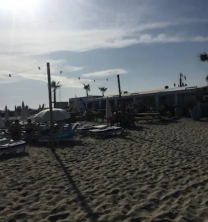 La Largatera Апартаменты Фронтиньян